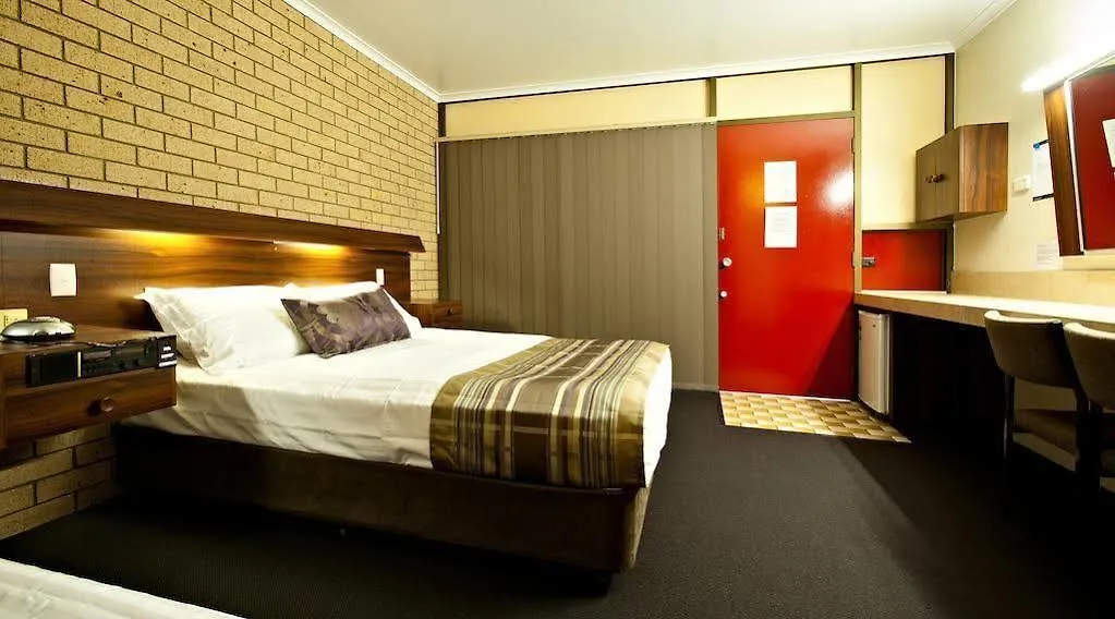 Sarina Motor Inn Australia