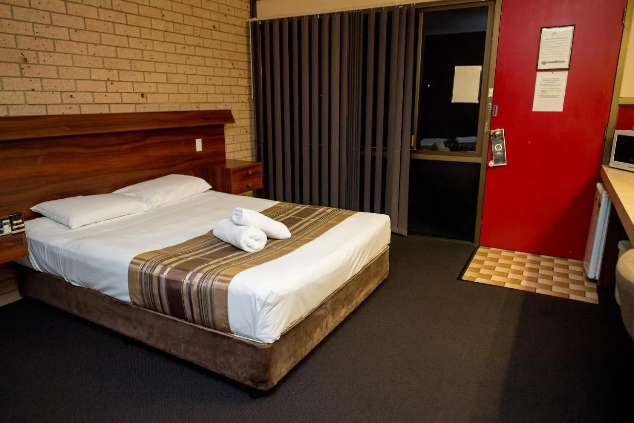 Sarina Motor Inn Australia